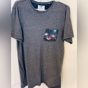 Men’s Medium Short Sleeve Graphic Shirt